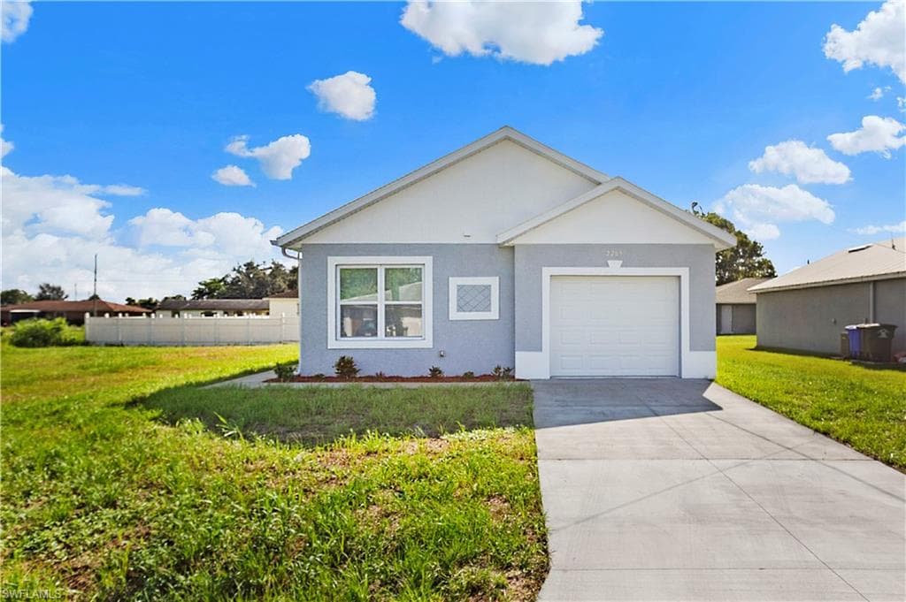 2269 French ST FORT MYERS, FL 33916