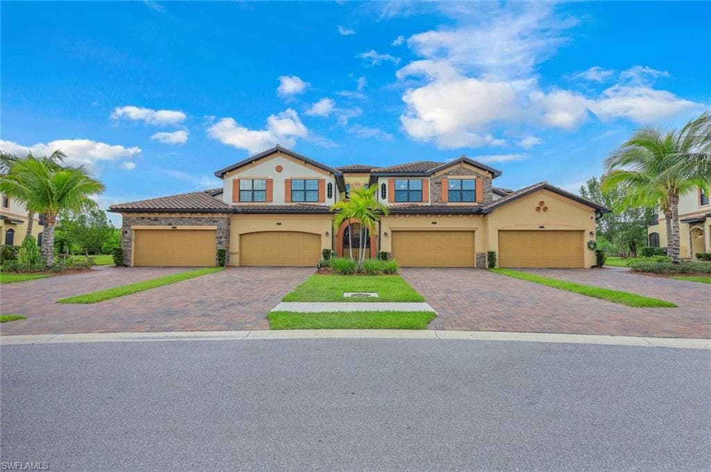 17331 Cherrywood CT 8103 BONITA SPRINGS, FL 34135
