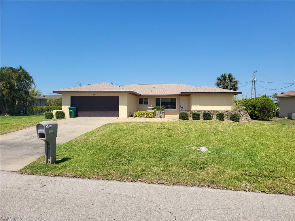 3830 SE 4th AVE CAPE CORAL, FL 33904