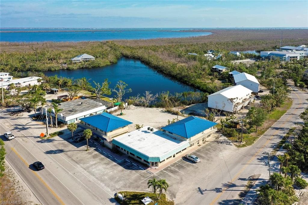2400 Palm Ridge Rd Palm Ridge RD SANIBEL, FL 33957