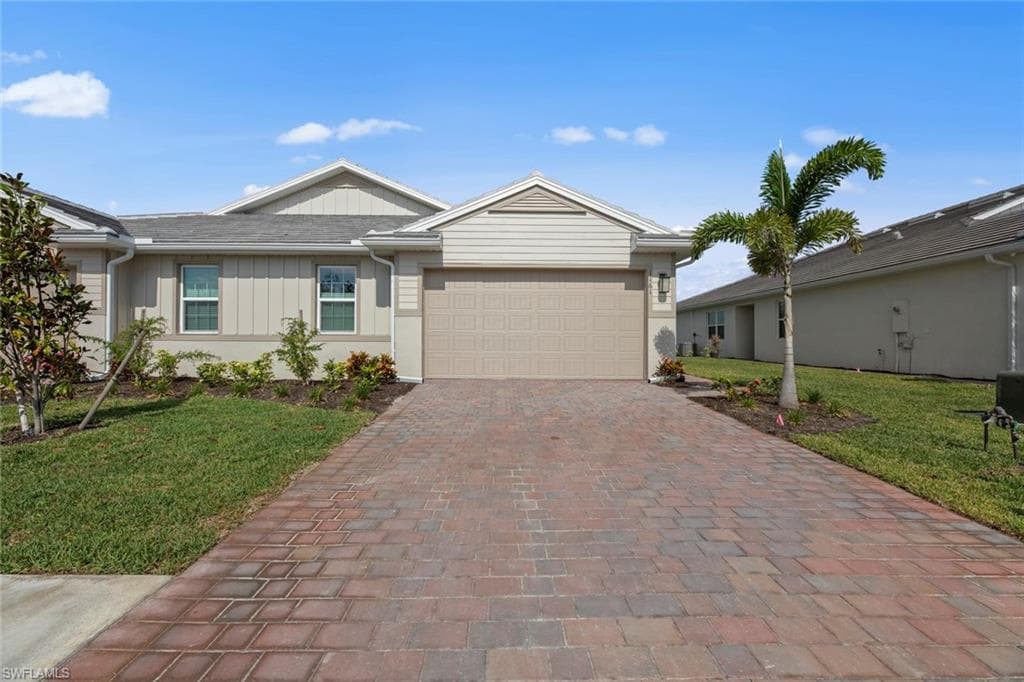 1161 ENBROOK LOOP NAPLES, FL 34114