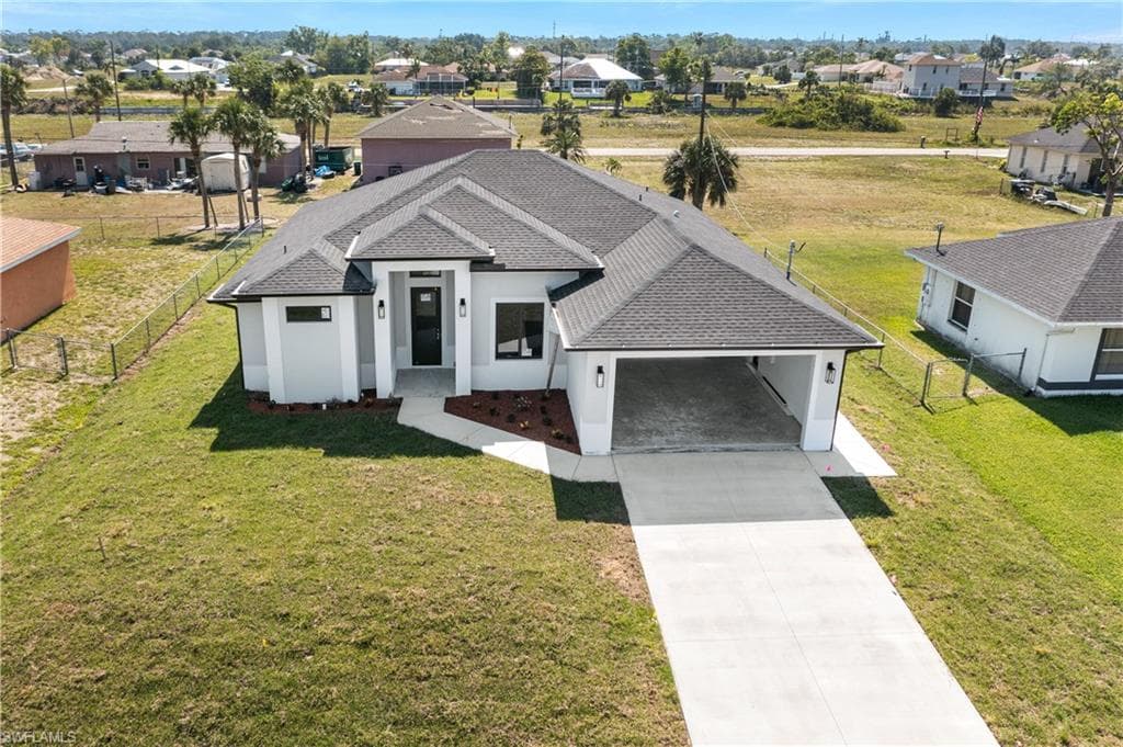 2615 NE 20th AVE CAPE CORAL, FL 33909
