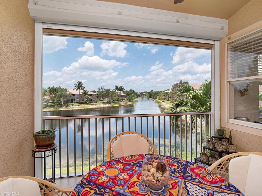 9641 Spanish Moss WAY 4023 BONITA SPRINGS, FL 34135