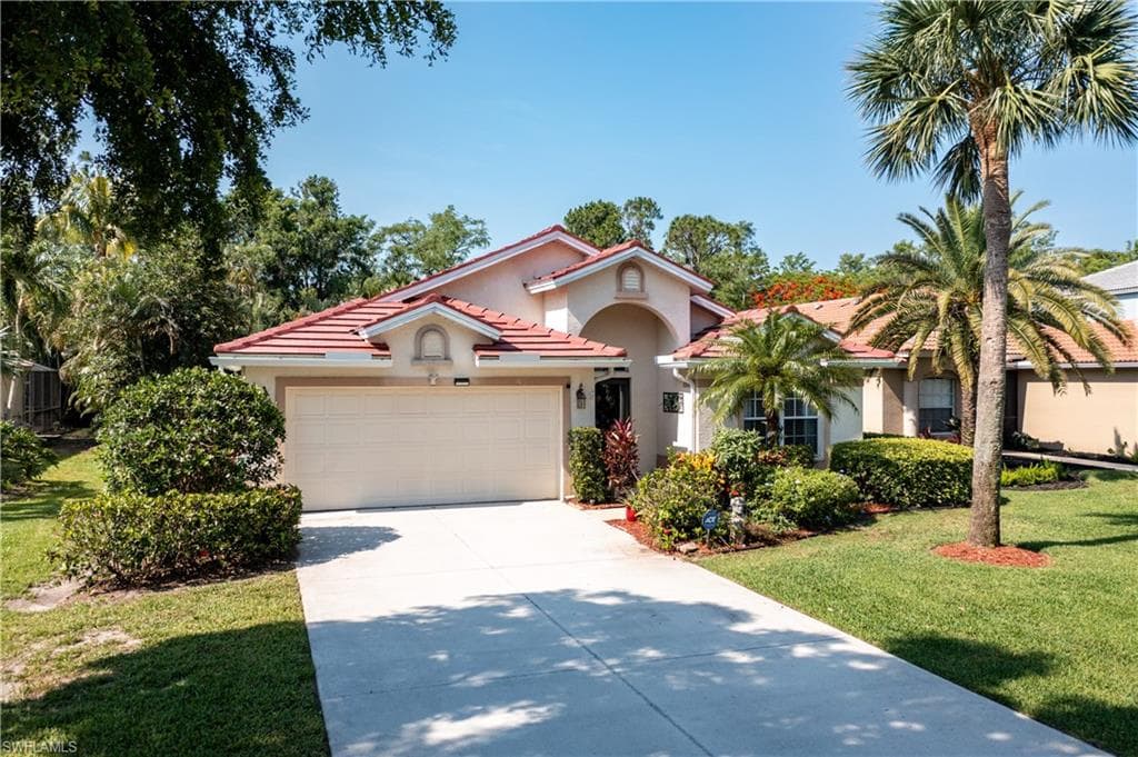 9540 Silver Palmetto CT BONITA SPRINGS, FL 34135