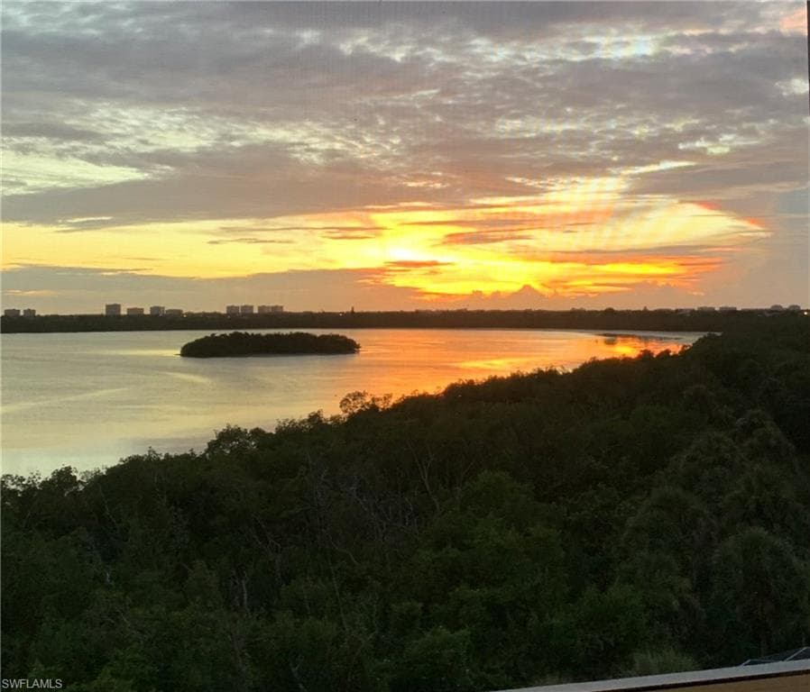 269 Vintage Bay DR C-25 MARCO ISLAND, FL 34145