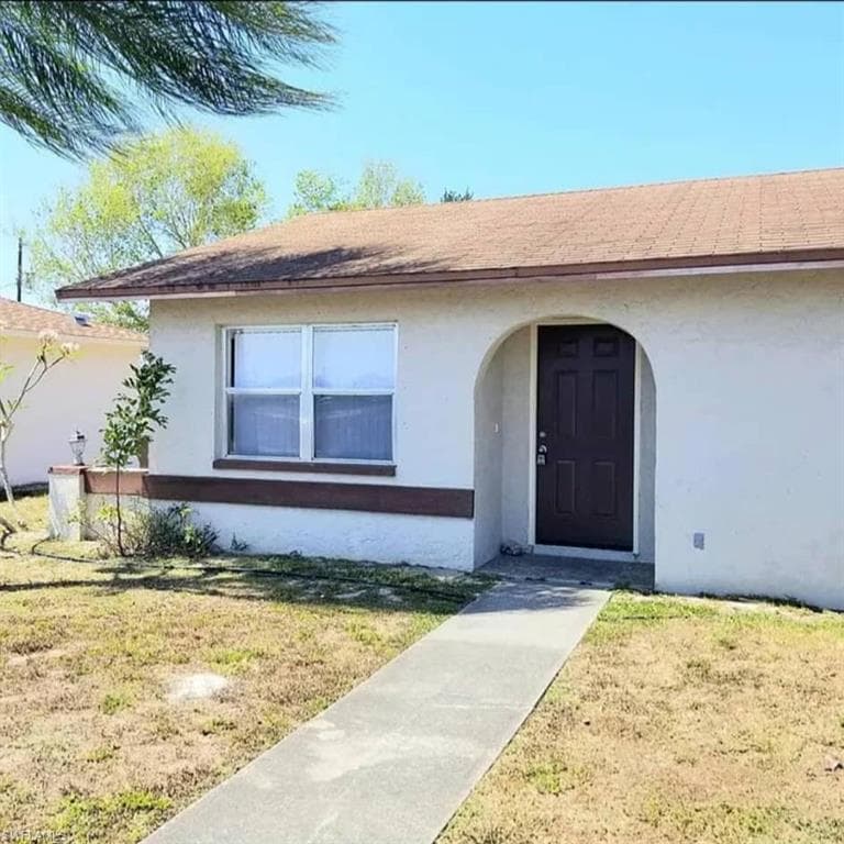 523-525 SE Van Loon TER CAPE CORAL, FL 33990