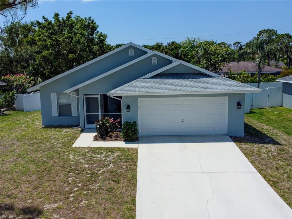 4575 Santiago LN BONITA SPRINGS, FL 34134