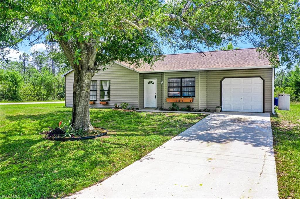 11465 2nd AVE PUNTA GORDA, FL 33955
