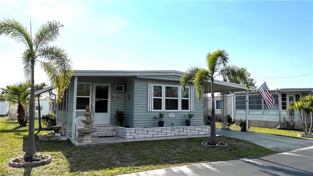 522 Sun Up ST NORTH FORT MYERS, FL 33917