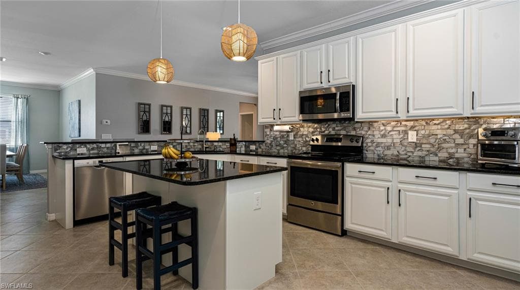 20386 Black Tree LN ESTERO, FL 33928