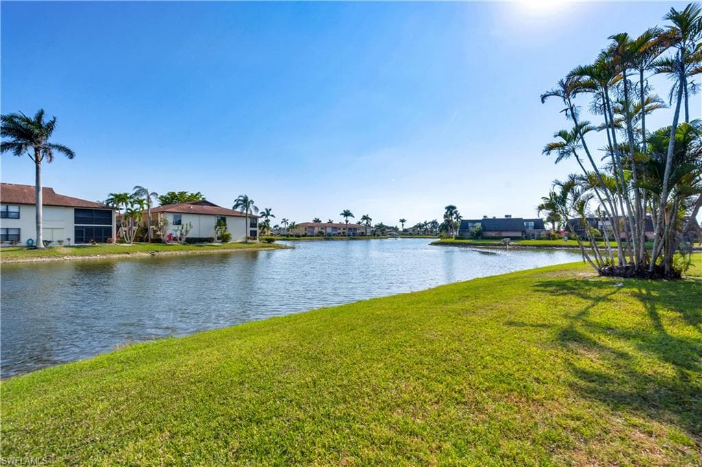 240 Marseille DR S 11-C NAPLES, FL 34112