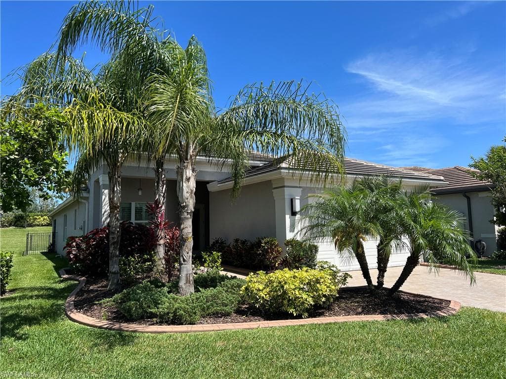 10661 SW Sunray ST PORT ST. LUCIE, FL 34987
