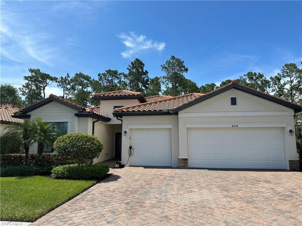 4258 Raffia Preserve WAY NAPLES, FL 34119