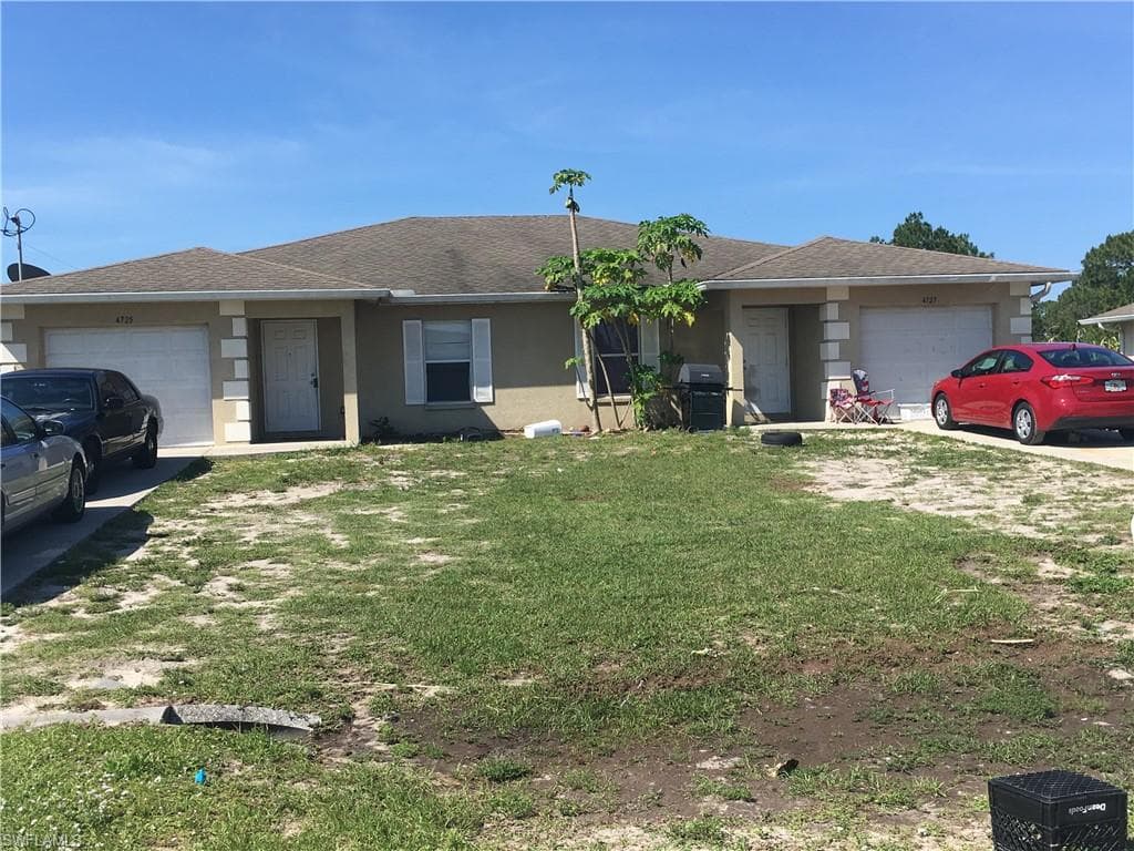 4725 24 ST SW LEHIGH ACRES, FL 33973