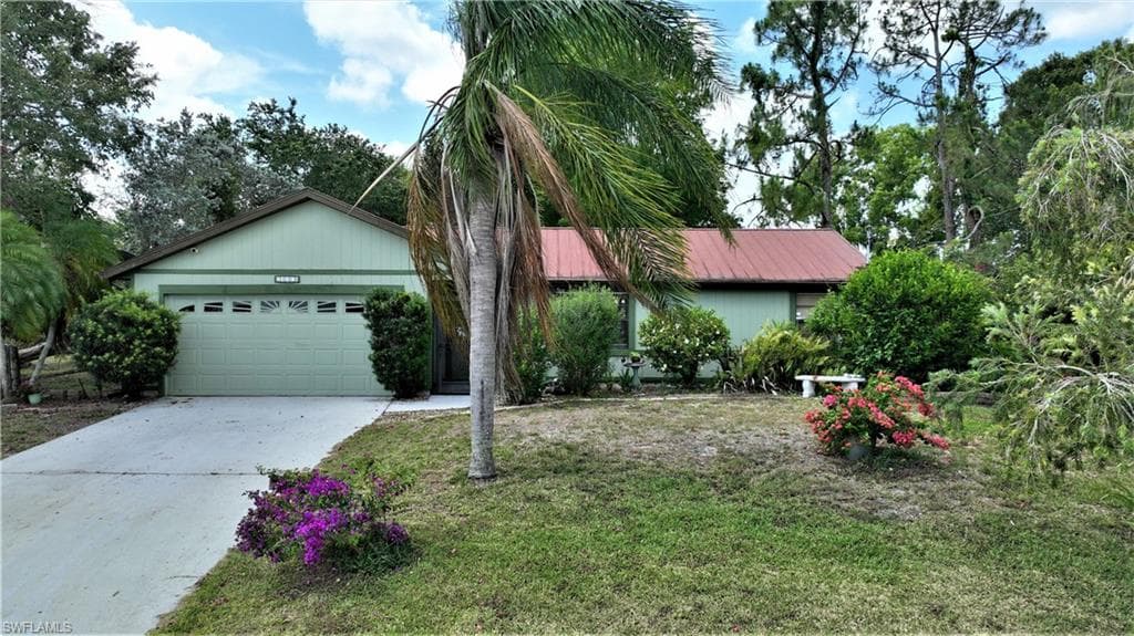 3003 20th ST W LEHIGH ACRES, FL 33971