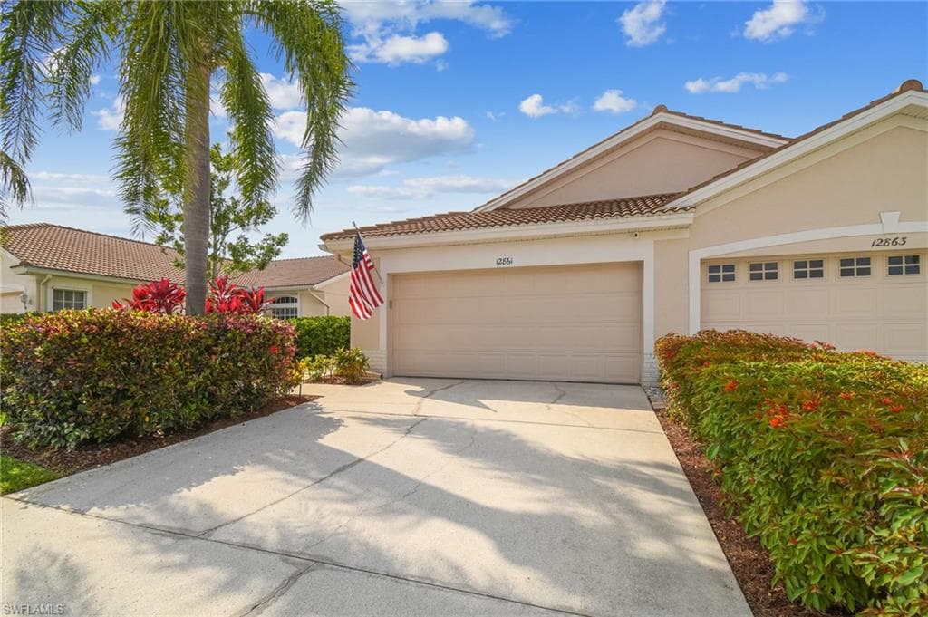 12861 Devonshire Lakes CIR FORT MYERS, FL 33913
