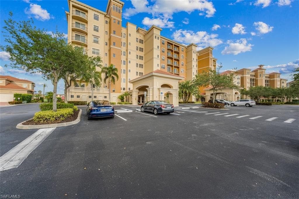 580 El Camino Real 3503 NAPLES, FL 34119
