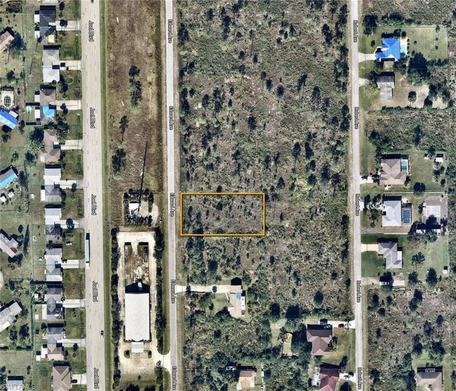 1108 Edward AVE LEHIGH ACRES, FL 33936