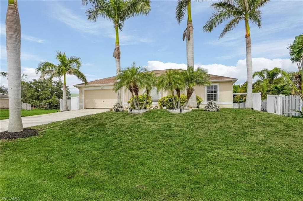 1422 NE 7th PL CAPE CORAL, FL 33909