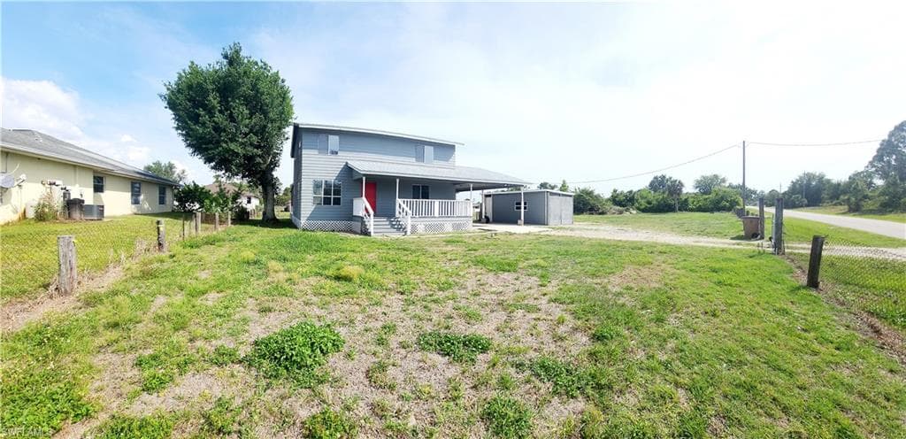 2201 Fairway DR LEHIGH ACRES, FL 33973