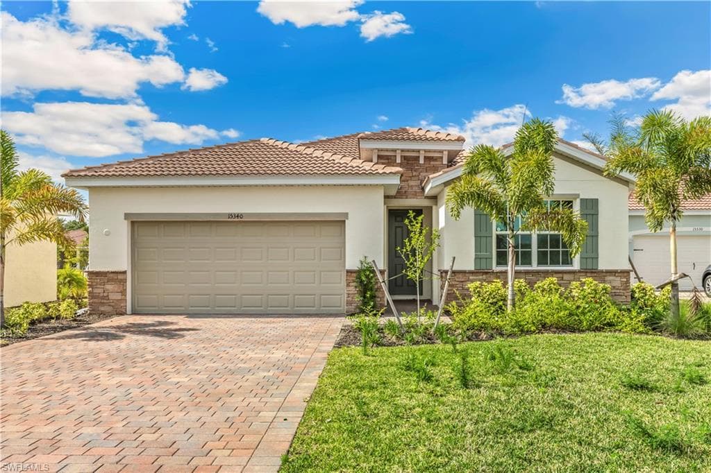 15340 Yellow Birch CT ALVA, FL 33920