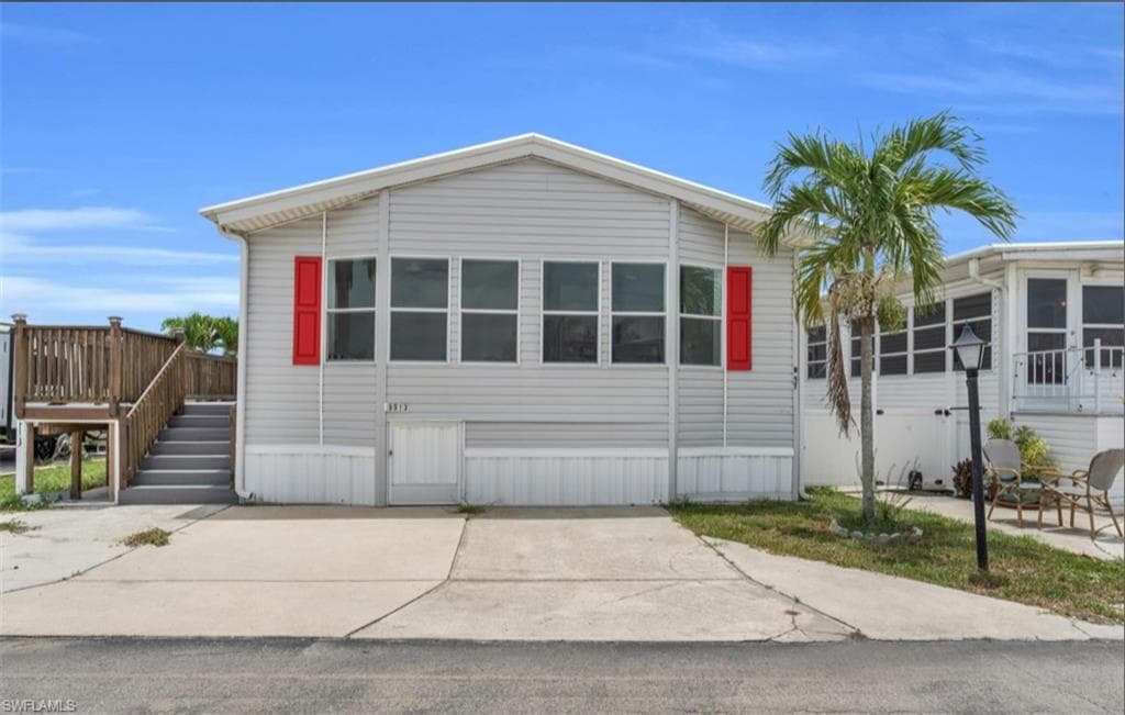 5513 Black Pug DR FORT MYERS, FL 33908