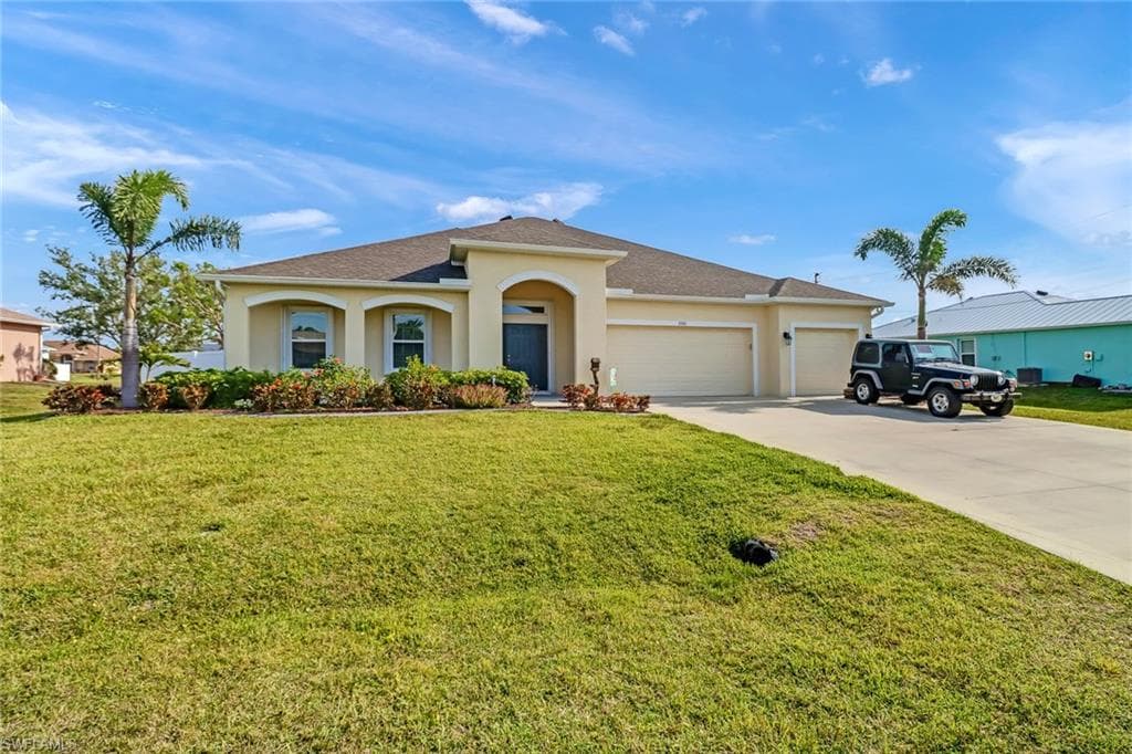 2301 SW 20th TER CAPE CORAL, FL 33991