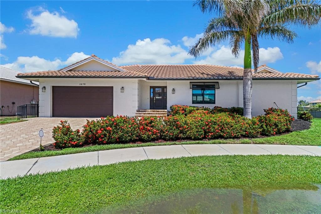 1670 Almeria CT MARCO ISLAND, FL 34145