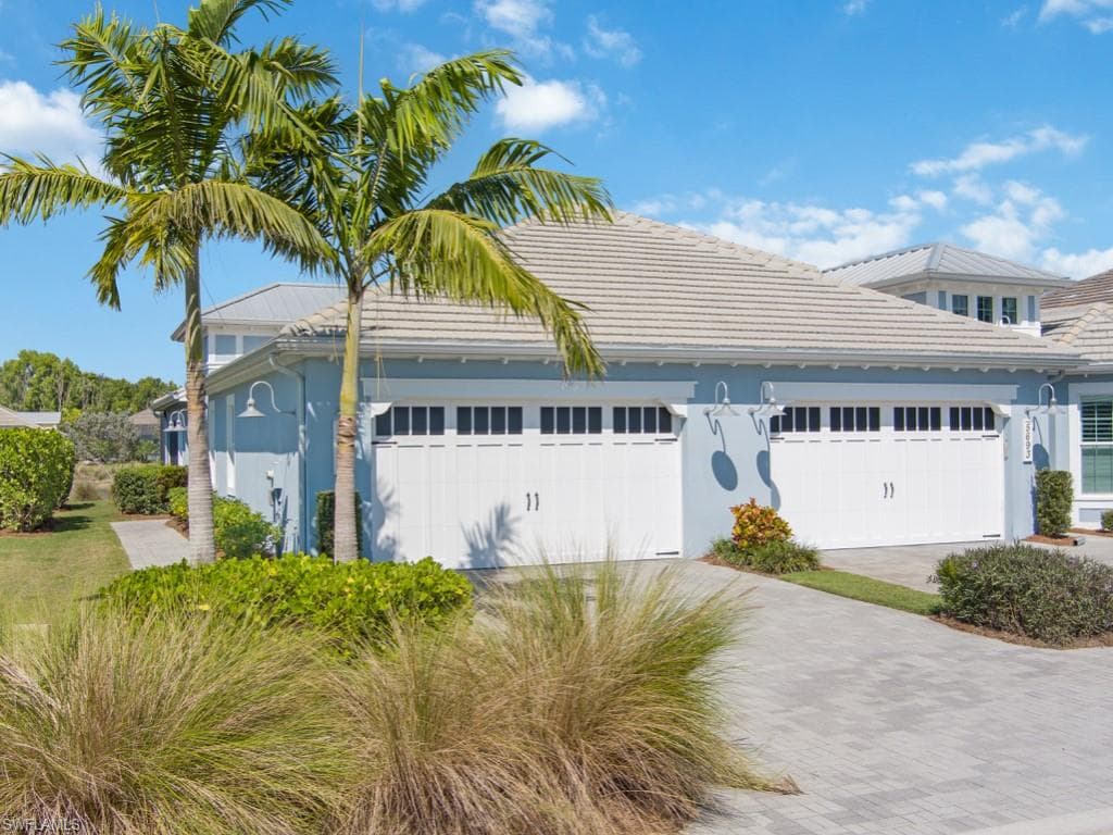 5697 Highbourne DR NAPLES, FL 34113