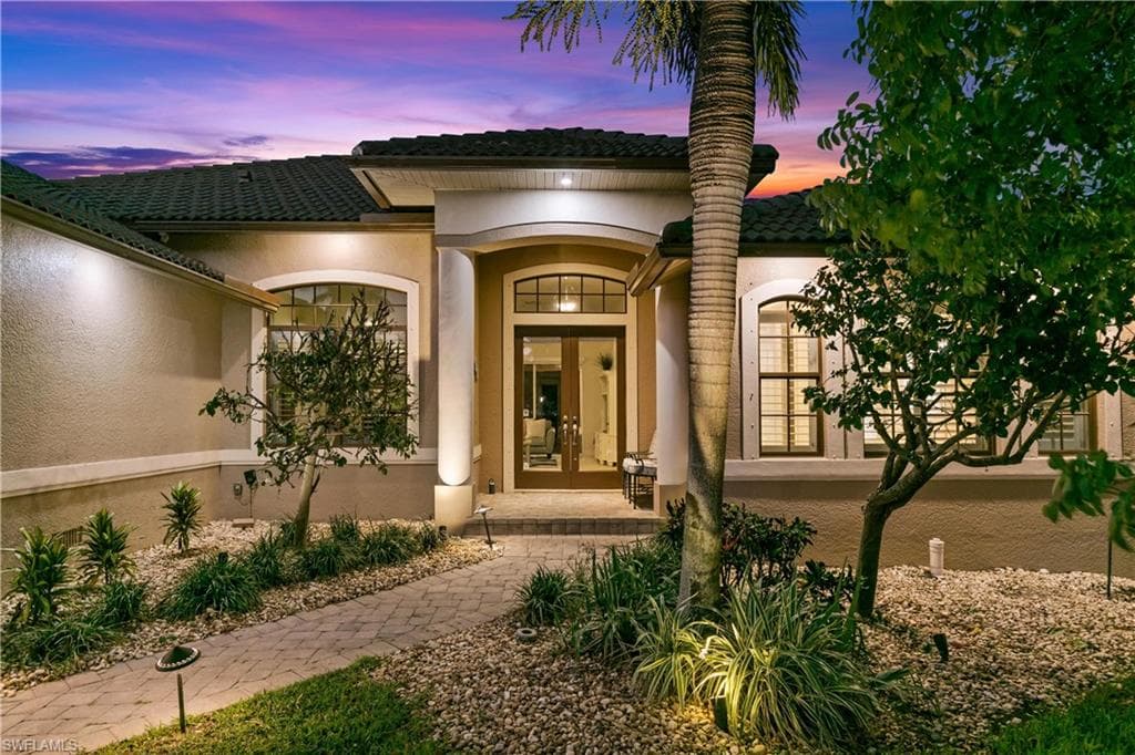 275 Heathwood DR MARCO ISLAND, FL 34145