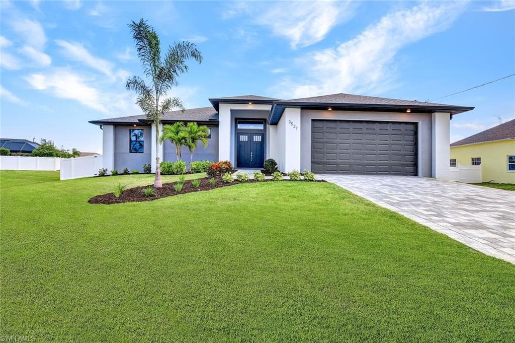 3527 SW 4th LN CAPE CORAL, FL 33991