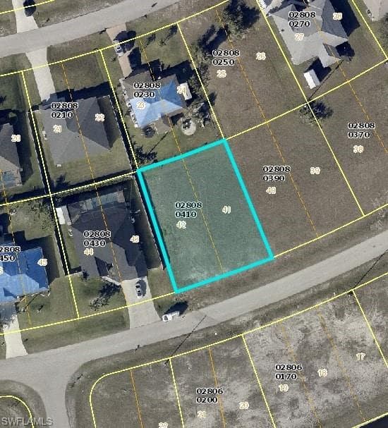 517 NW 25th TER CAPE CORAL, FL 33993