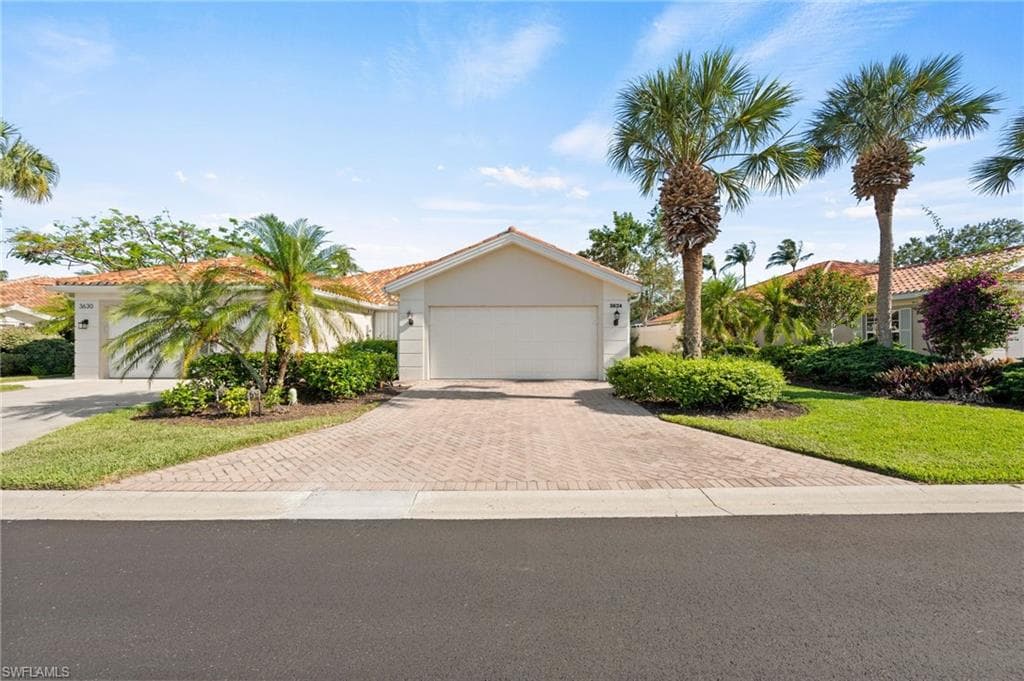 3624 El Segundo CT NAPLES, FL 34109