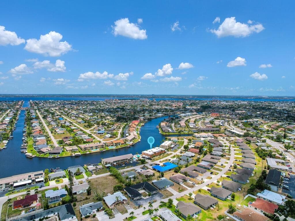 3703 SE 10th AVE 5 CAPE CORAL, FL 33904