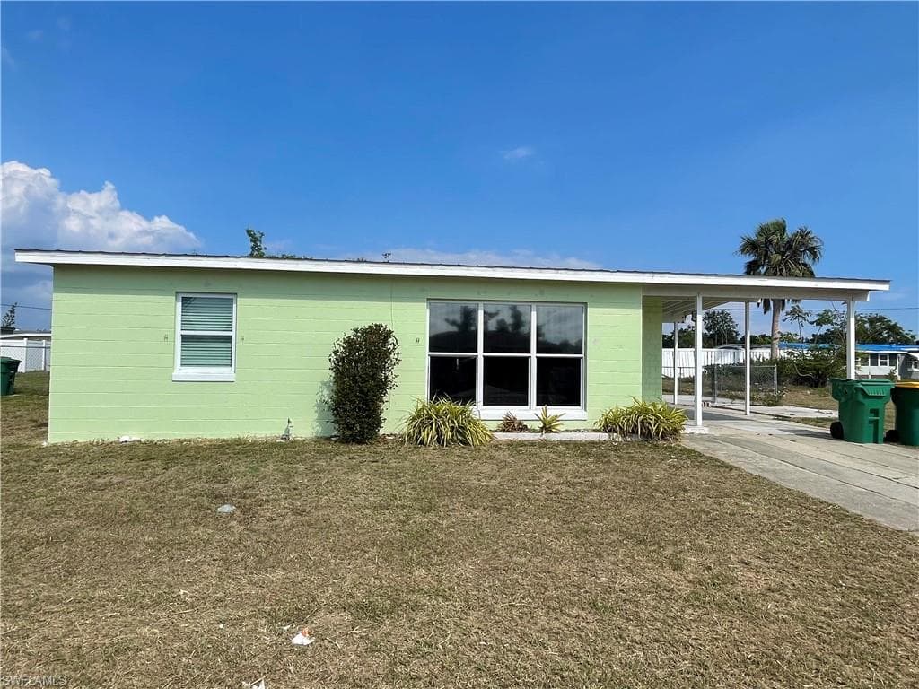 22017 Belinda AVE PORT CHARLOTTE, FL 33952