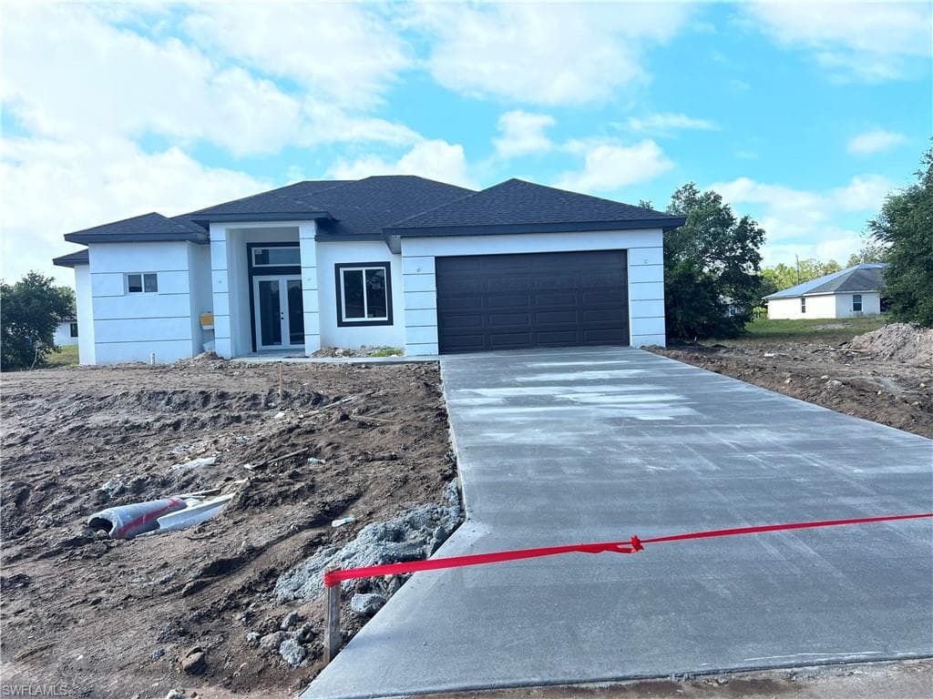 2805 50th ST SW LEHIGH ACRES, FL 33976