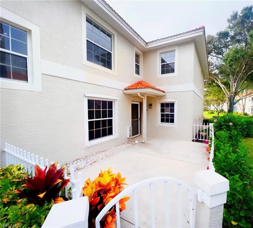 2456 Orchid Bay DR I-104 NAPLES, FL 34109