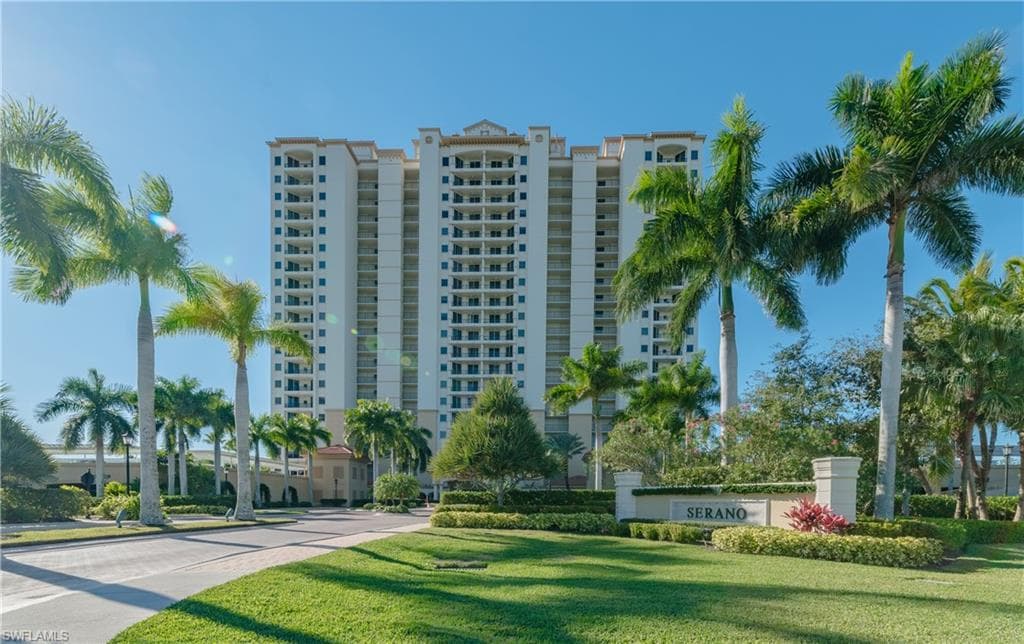 1065 Borghese LN 2104 NAPLES, FL 34114