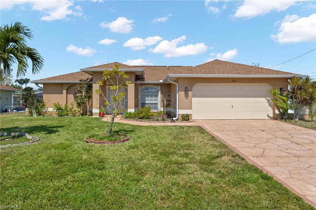 206 SE 1st PL CAPE CORAL, FL 33990