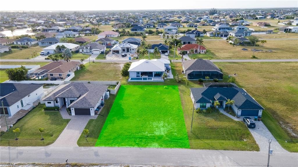 1024 NW 33rd AVE CAPE CORAL, FL 33993