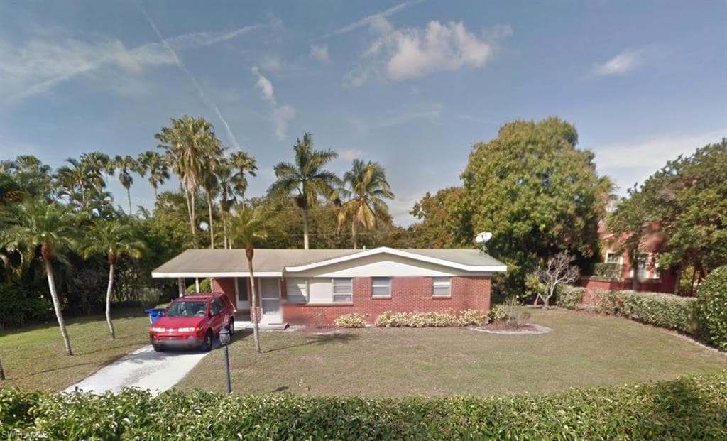 1045 Sumica DR FORT MYERS, FL 33919
