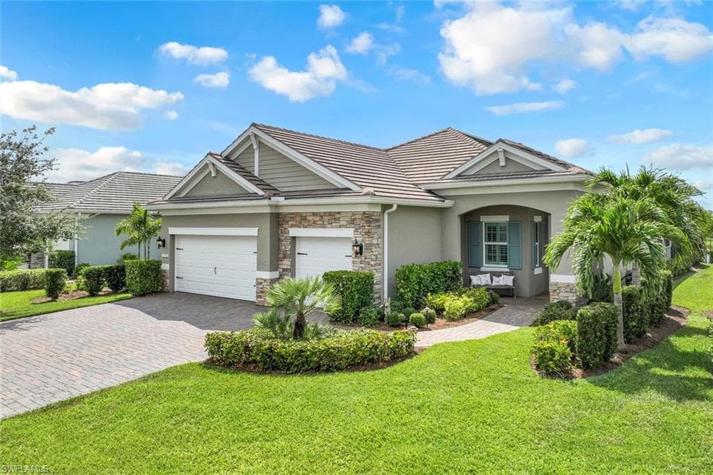 13792 Woodhaven CIR FORT MYERS, FL 33905