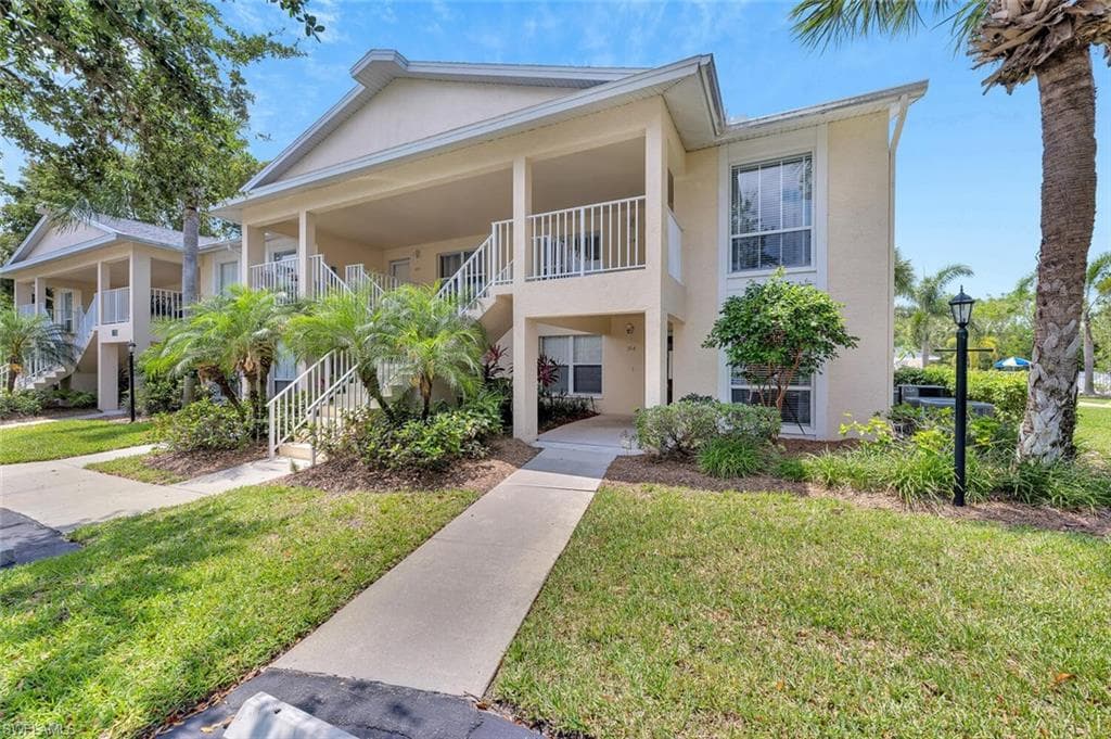 1155 Sarah Jean CIR E-104 NAPLES, FL 34110