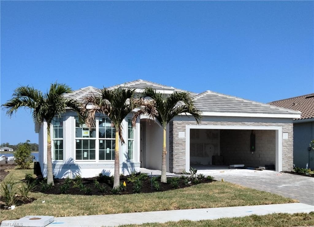 17563 Winding Oak LN NORTH FORT MYERS, FL 33917