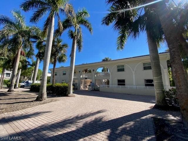 980 7th AVE S 207 NAPLES, FL 34102