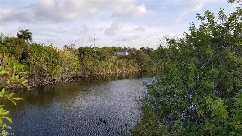 1411 NW 11th ST CAPE CORAL, FL 33993