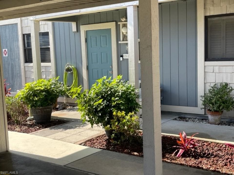 816 48th TER 101 CAPE CORAL, FL 33914