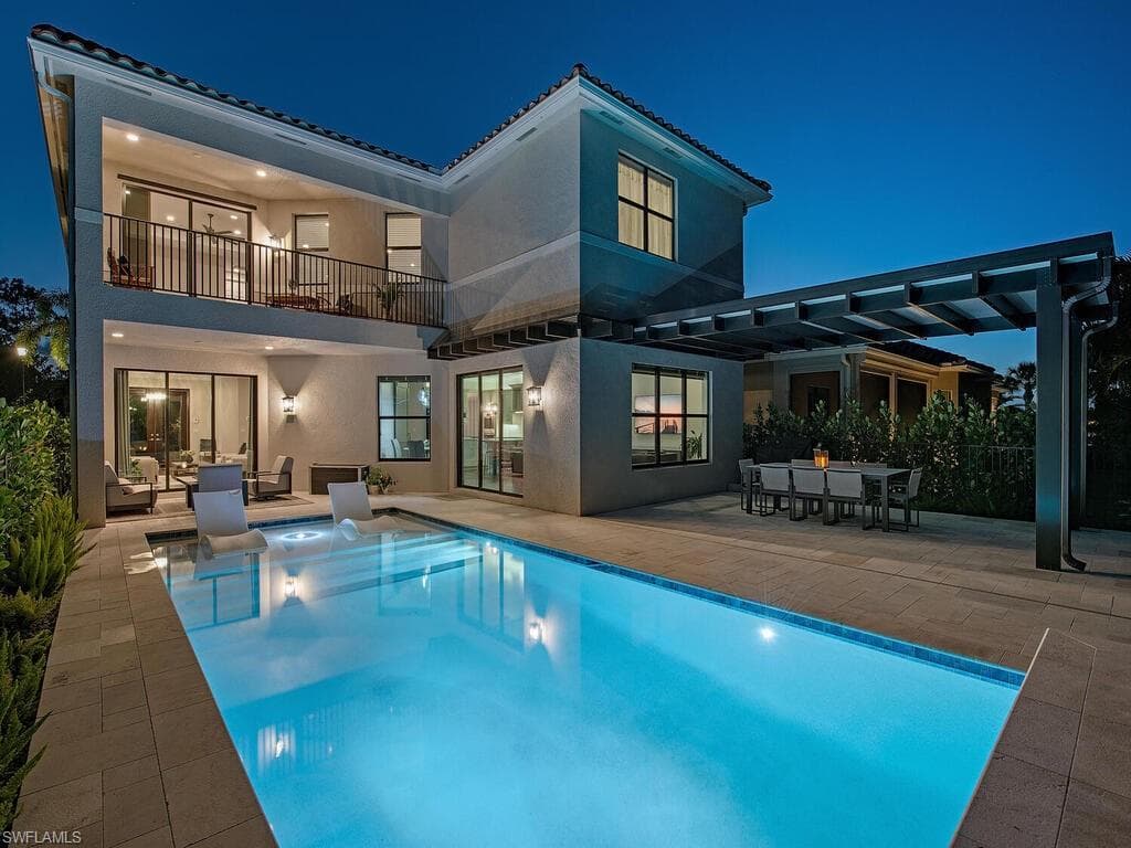 3054 Hudson TER NAPLES, FL 34119