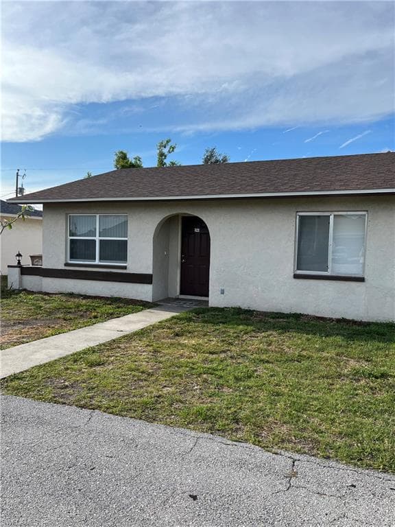 523 SE Van Loon TER CAPE CORAL, FL 33990