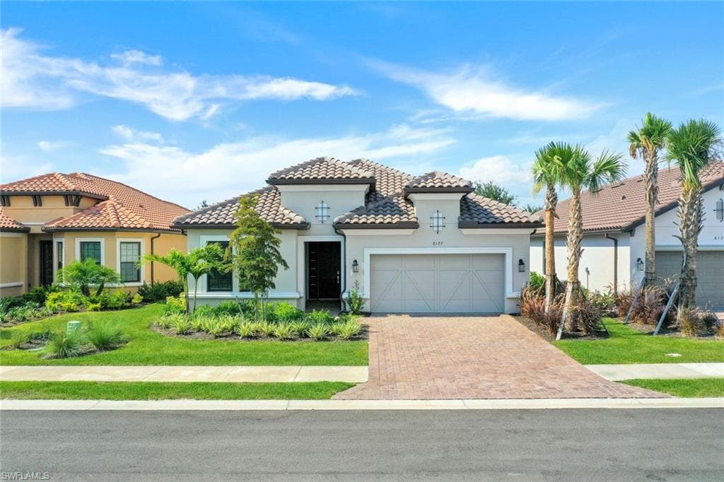 8127 Lucello TER S NAPLES, FL 34114